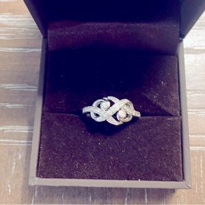 Zalas, vintage silver diamond ring